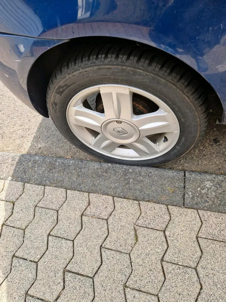 Gebraucht Renault Clio 2004 Blau Kleinwagen