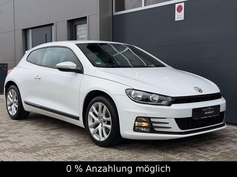 Gebraucht VW Scirocco CLUB 125 PS (91 kW) 2015 Weiß Coupé