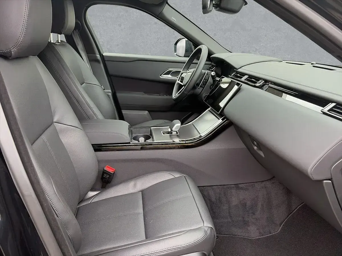Neu Land Rover Range Rover Velar SE 204 PS (150 kW) 2025 Santorini black SUV