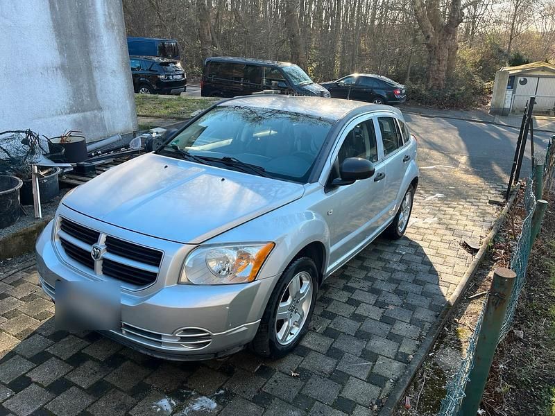 Gebraucht Dodge Caliber 150 PS (110 kW) 2010 Silber Kleinwagen