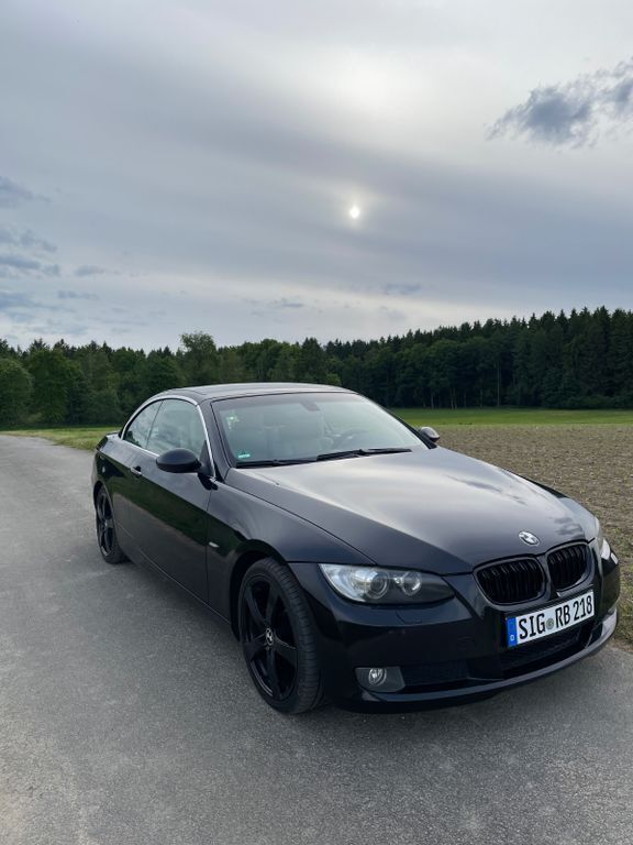 Schwarz Gebraucht 2009 BMW 325 Cabriolet Cabrio | 9.999 € (Fairer Preis) - Bild 1/4