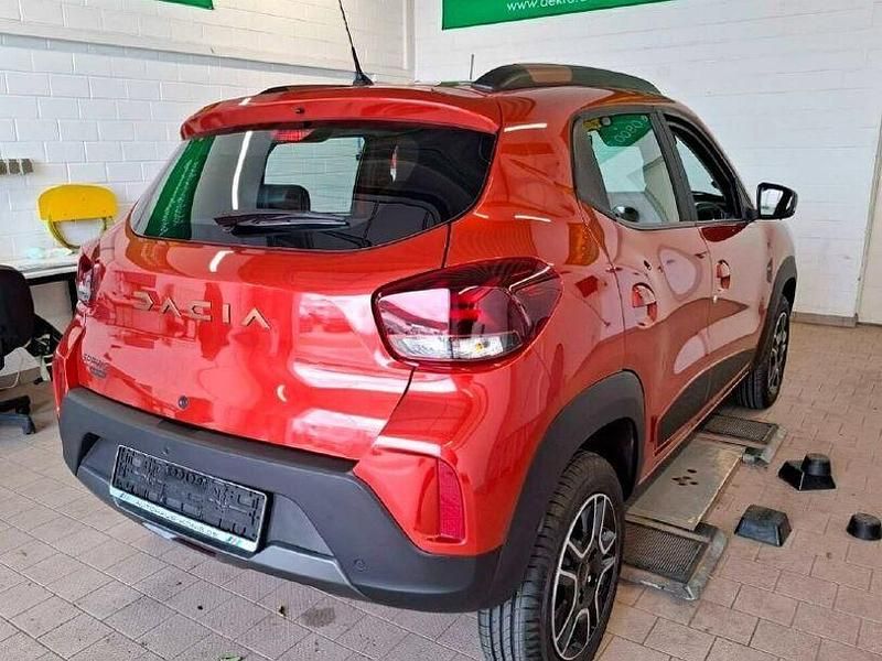 Gebraucht Dacia Spring Extreme 47 kW (65 PS) 2023 Rot Kleinwagen