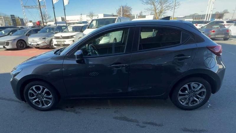 Gebraucht Mazda 2 Kizoku Intense 90 PS (66 kW) 2018 Grau Limousine