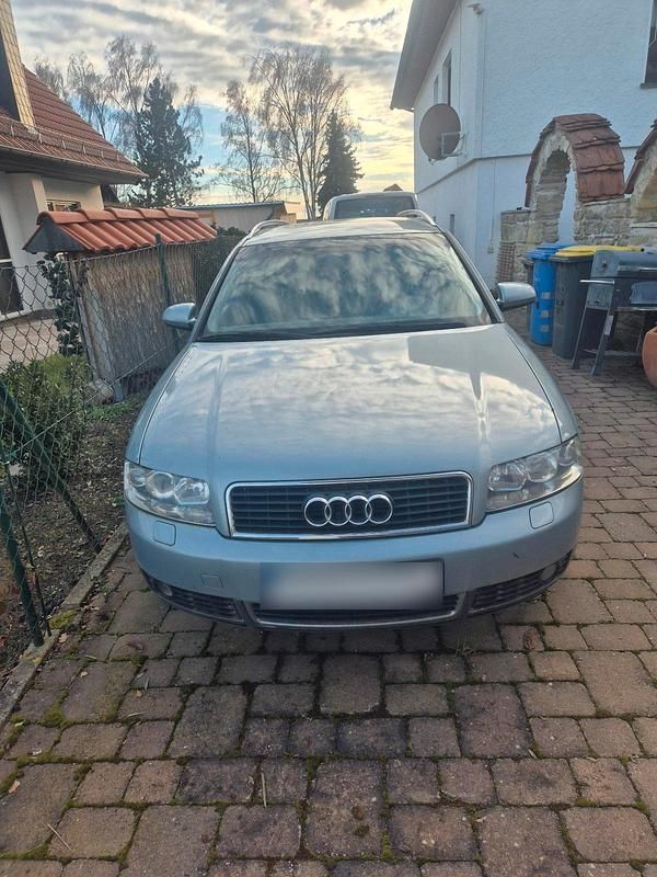 Gebraucht Audi A4 155 PS (114 kW) 2001 Blau Kombi