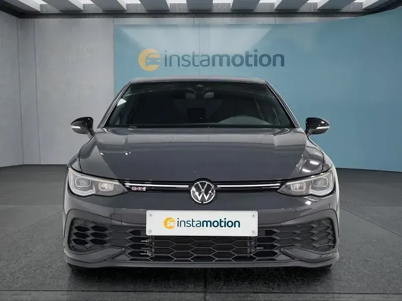 Gebraucht VW Golf VIII 300 PS (220 kW) 2024 Grau Kleinwagen
