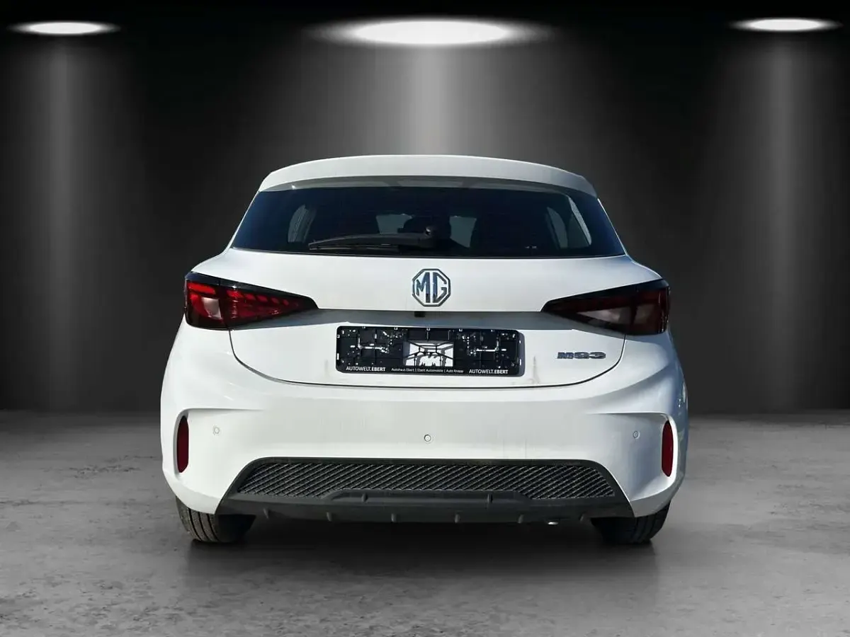 Gebraucht MG MG3 116 PS (85 kW) 2025 Dover white Kleinwagen