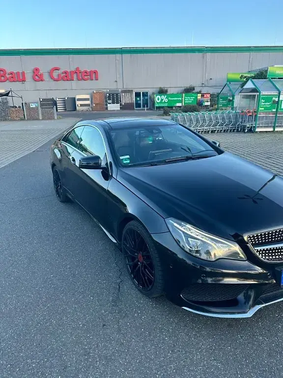 Gebraucht Mercedes E350 258 PS (189 kW) 2013 Schwarz Coupé