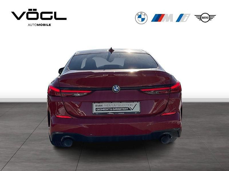 Gebraucht BMW 220 Performance 190 PS (139 kW) 2022 Melbourne red Coupé