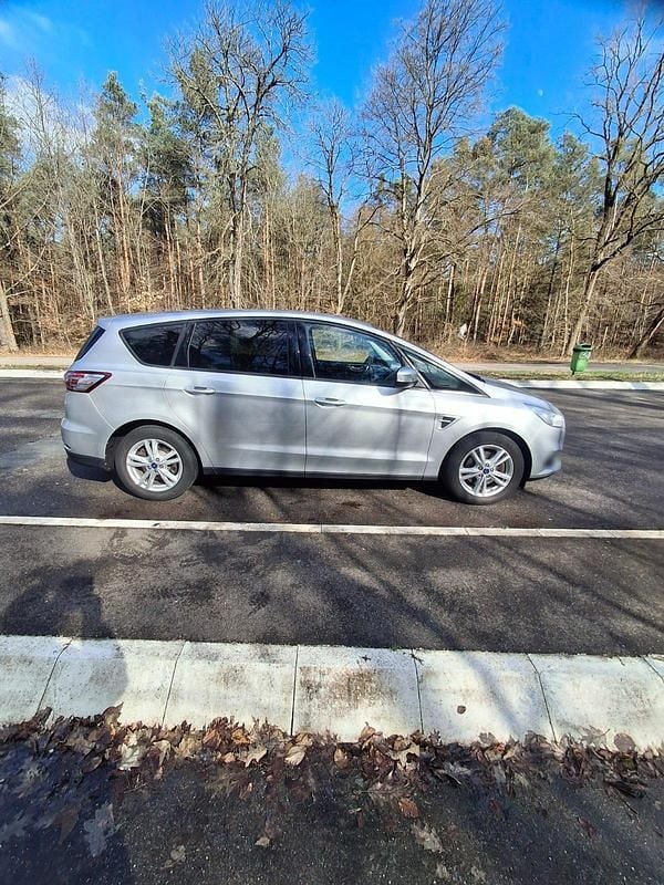 Gebraucht Ford S-MAX S 150 PS (110 kW) 2017 Grau Van / Kleinbus