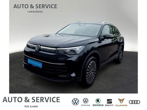 Schwarz (grenadillschwarz metallic) Gebraucht 2025 VW Tiguan Goal SUV | 39.991 € (Superpreis) - Bild 1/2