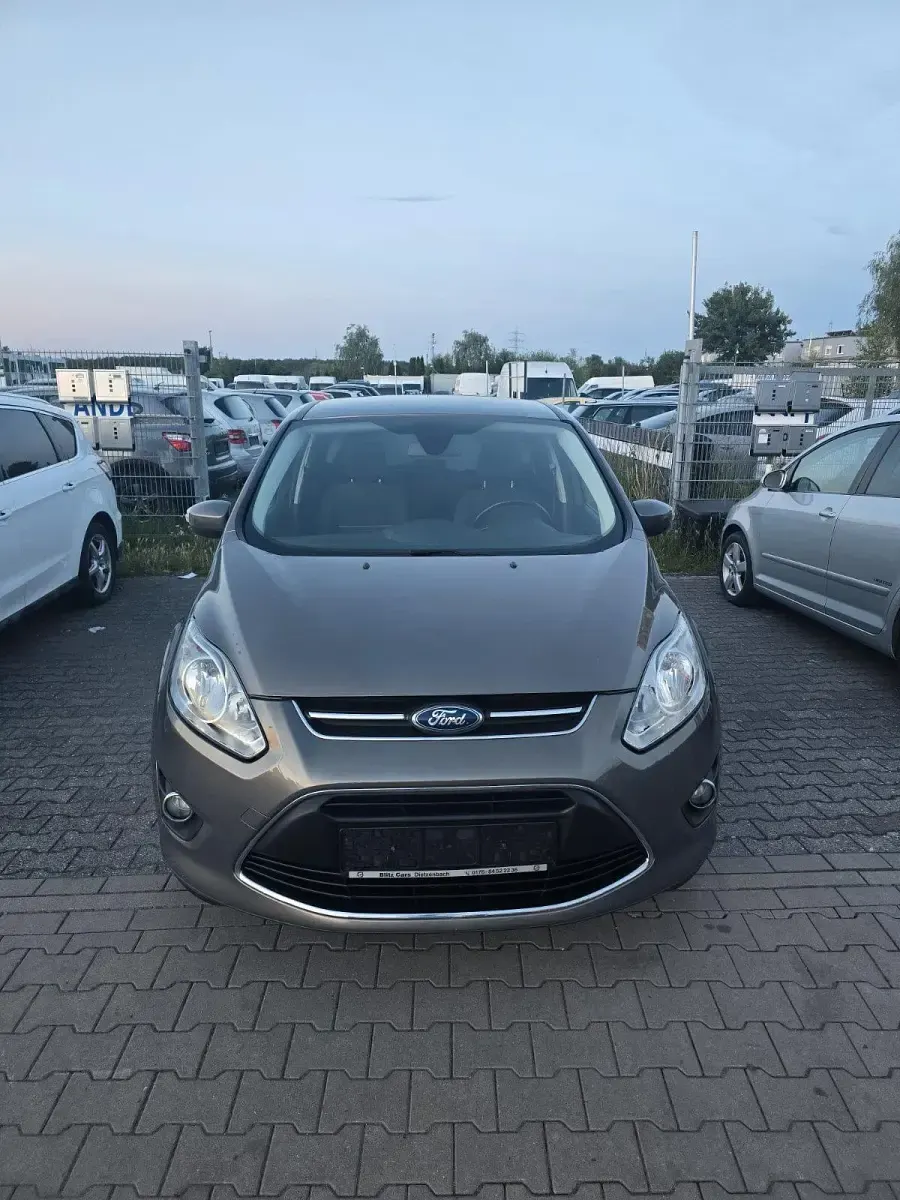 Gebraucht Ford C-MAX 125 PS (91 kW) 2014 Braun Van / Kleinbus