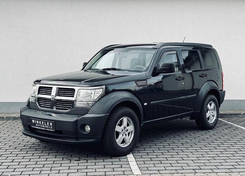 Gebraucht Dodge Nitro SE 177 PS (130 kW) 2010 Schwarz SUV