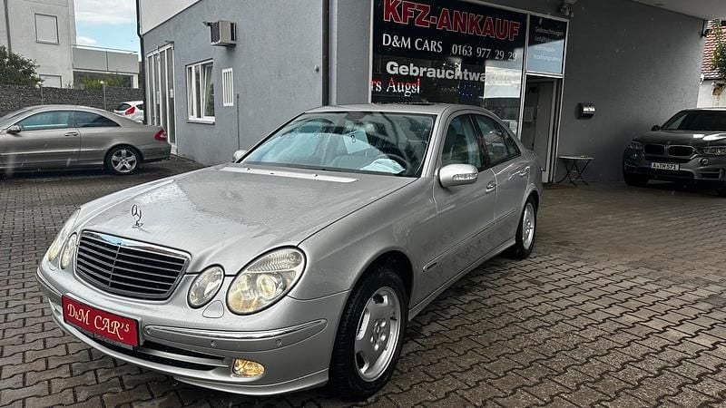 Gebraucht Mercedes E270 177 PS (130 kW) 2002 Silber Limousine