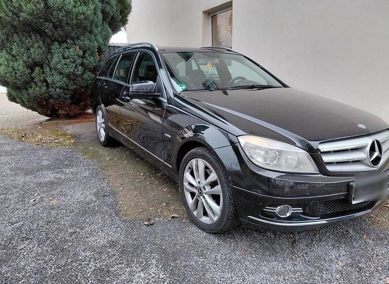 Gebraucht Mercedes C200 136 PS (100 kW) 2009 Schwarz Kombi