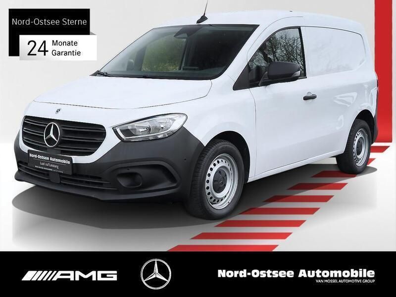 Weiß Gebraucht 2023 Mercedes Citan 110 Van / Kleinbus | 18.433 € (Fairer Preis) - Bild 1/4
