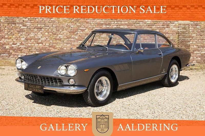 Grau Gebraucht 1965 Ferrari 330 Coupé | 249.500 € - Bild 1/4