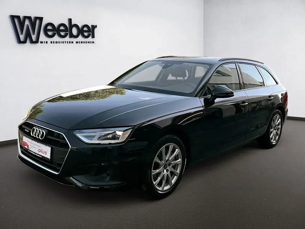 Gebraucht Audi A4 Ambiente 204 PS (150 kW) 2023 Mythosschwarz (metallic) Kombi