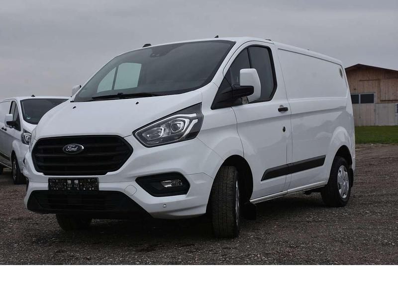 Gebraucht Ford Transit Custom 131 PS (96 kW) 2021 Weiß Van / Kleinbus