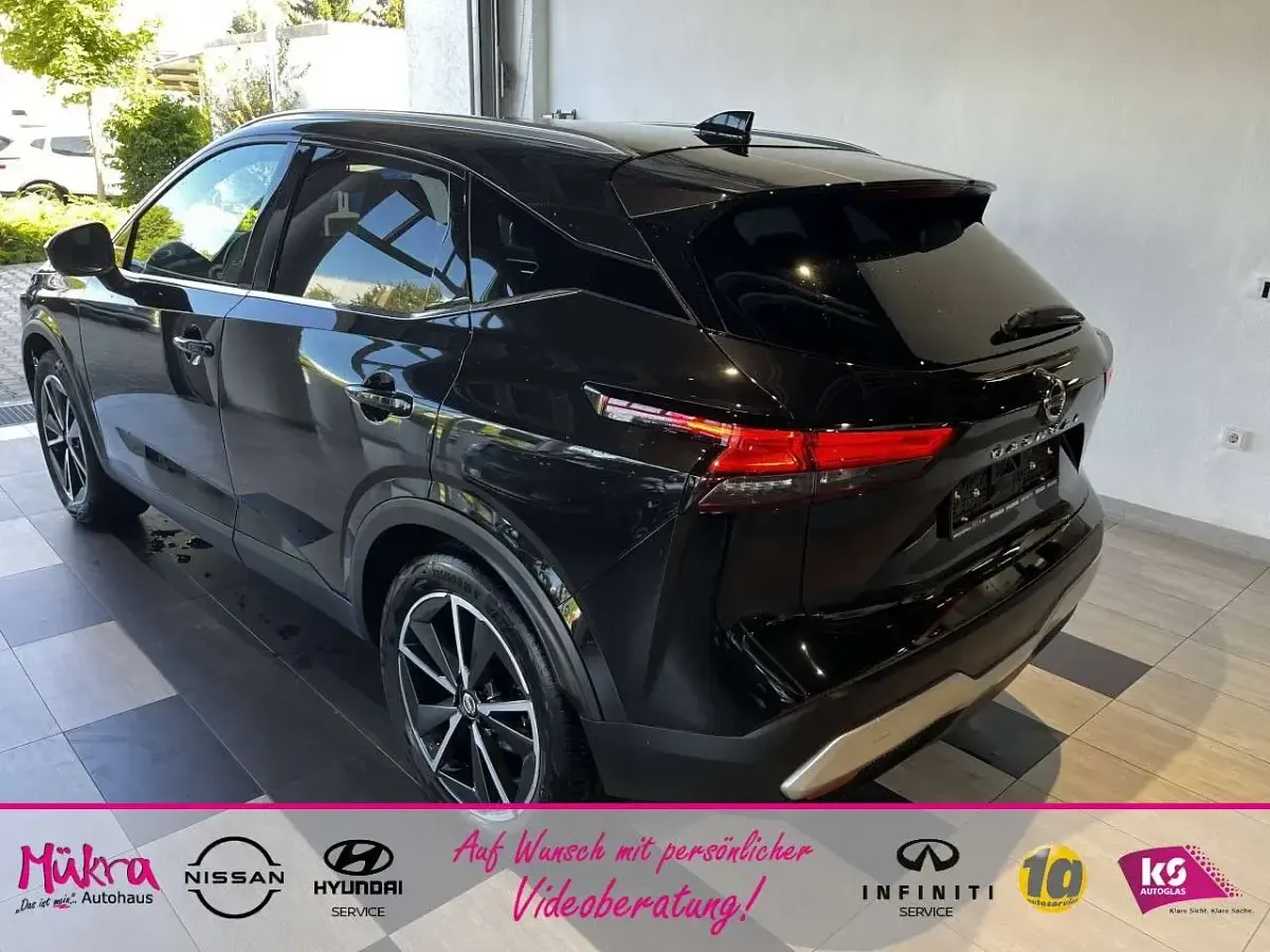 Gebraucht Nissan Qashqai Tekna 158 PS (116 kW) 2022 Schwarz SUV