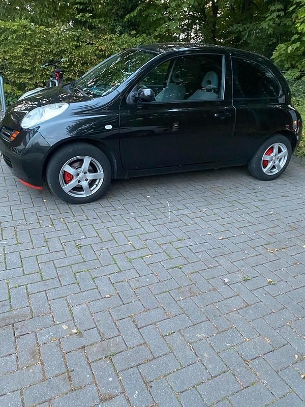 Schwarz Gebraucht 2005 Nissan Micra Kleinwagen | 3.000 € (Teuer) - Bild 1/3