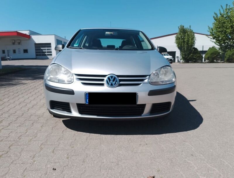 Silber Gebraucht 2008 VW Golf VI Trendline Limousine | 2.100 € (Superpreis) - Bild 1/4