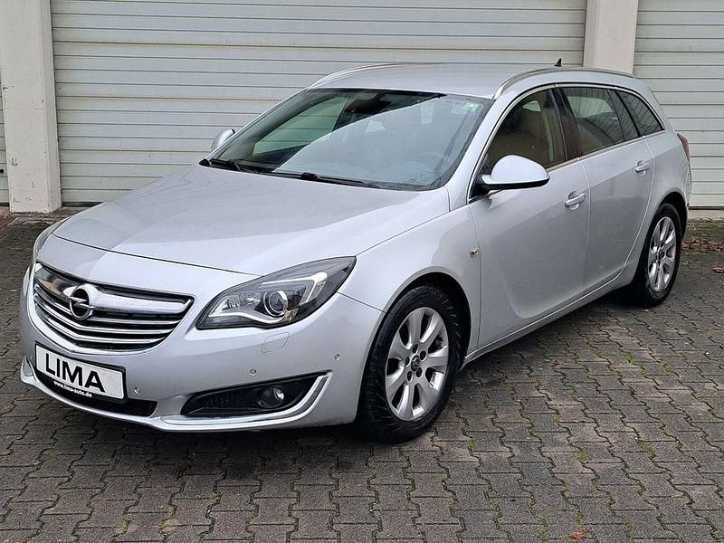 Silber Gebraucht 2014 Opel Insignia Kombi | 2.990 € (Superpreis) - Bild 1/4