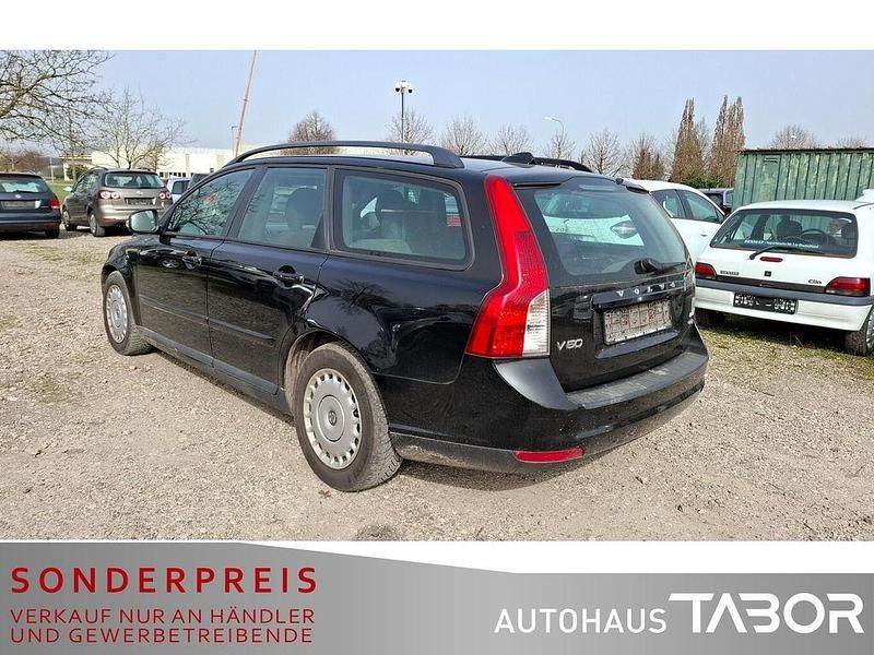 Gebraucht Volvo V50 109 PS (80 kW) 2009 Black stone Kombi
