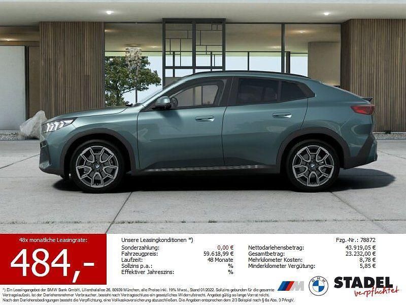 Cape york grün metallic Neu 2025 BMW X2 Efficient Dynamics SUV | 43.789 € (Superpreis) - Bild 1/4