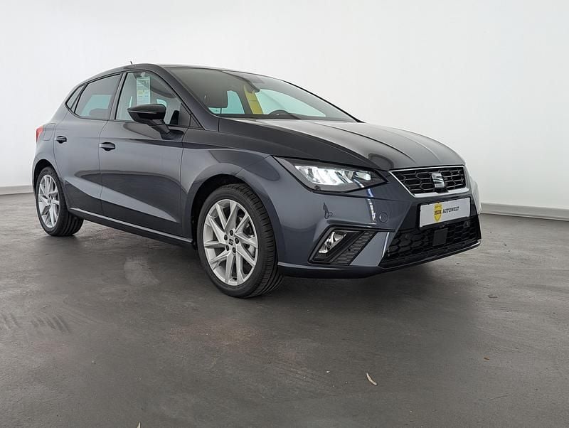 Gebraucht Seat Ibiza FR 150 PS (110 kW) 2025 Magnet grau Kleinwagen