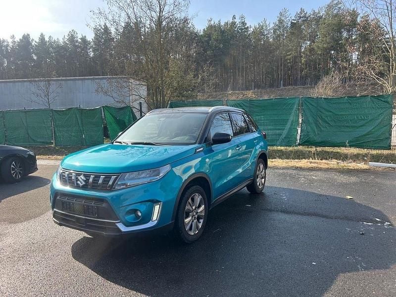 Gebraucht Suzuki Vitara Comfort 129 PS (94 kW) 2022 Blau SUV