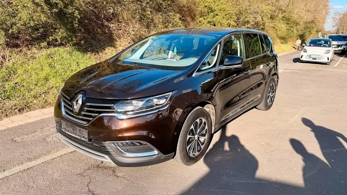 Gebraucht Renault Espace Initiale 160 PS (117 kW) 2015 Braun Van / Kleinbus