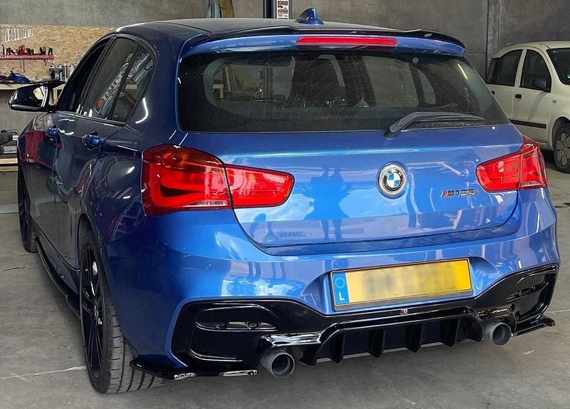 Blau Gebraucht 2016 BMW M135 Kleinwagen | 28.999 € (Etwas zu teuer) - Bild 1/4