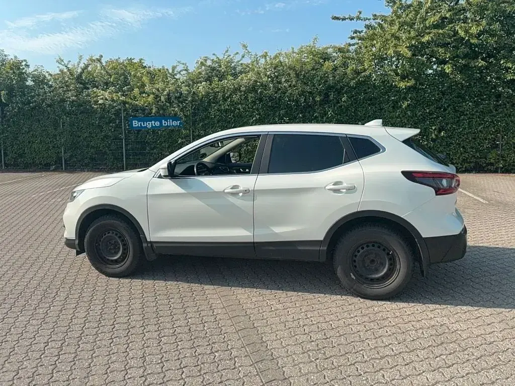 Gebraucht Nissan Qashqai N-Connecta 116 PS (85 kW) 2017 Weiß SUV
