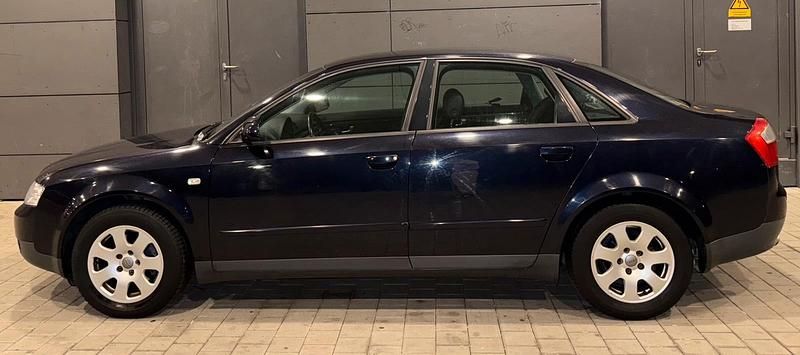 Gebraucht Audi A4 150 PS (110 kW) 2002 Blau Limousine