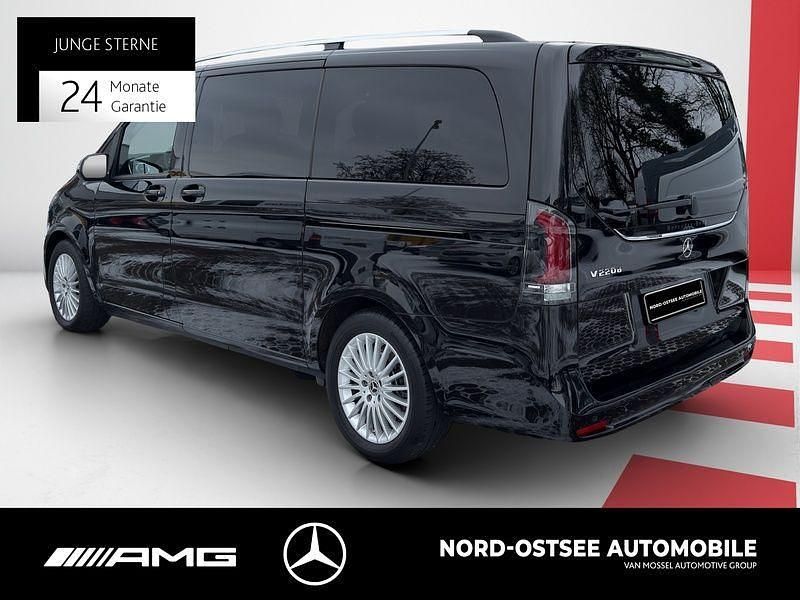 Gebraucht Mercedes V220 Style 163 PS (119 kW) 2025 Obsidianschwarz metallic Van / Kleinbus