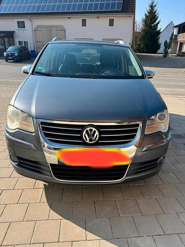 Gebraucht VW Touran 140 PS (102 kW) 2007 Grau Van / Kleinbus