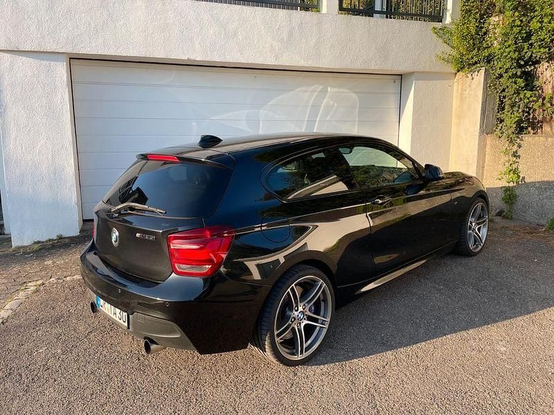 Gebraucht BMW M135 Comfort Edition 320 PS (235 kW) 2013 Schwarz Kleinwagen