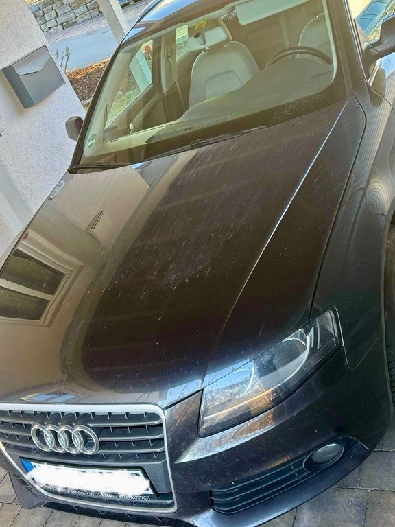 Braun Gebraucht 2011 Audi A4 Kombi | 4.500 € (Superpreis) - Bild 1/2