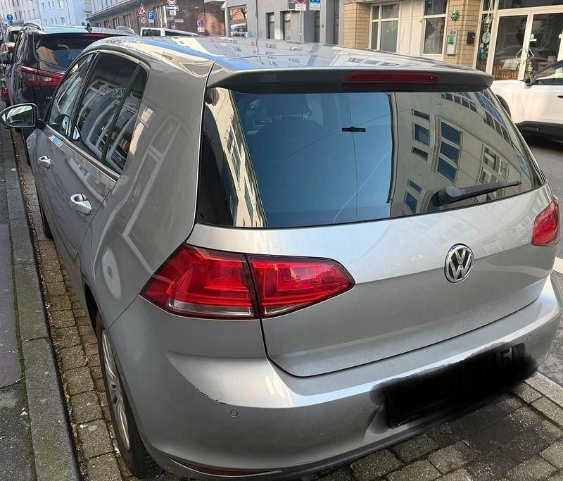 Gebraucht VW Golf VII 109 PS (80 kW) 2013 Silber Kleinwagen