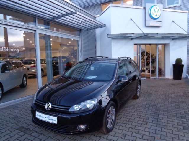 Gebraucht VW Golf VII 105 PS (77 kW) 2012 Schwarz metallic Kombi