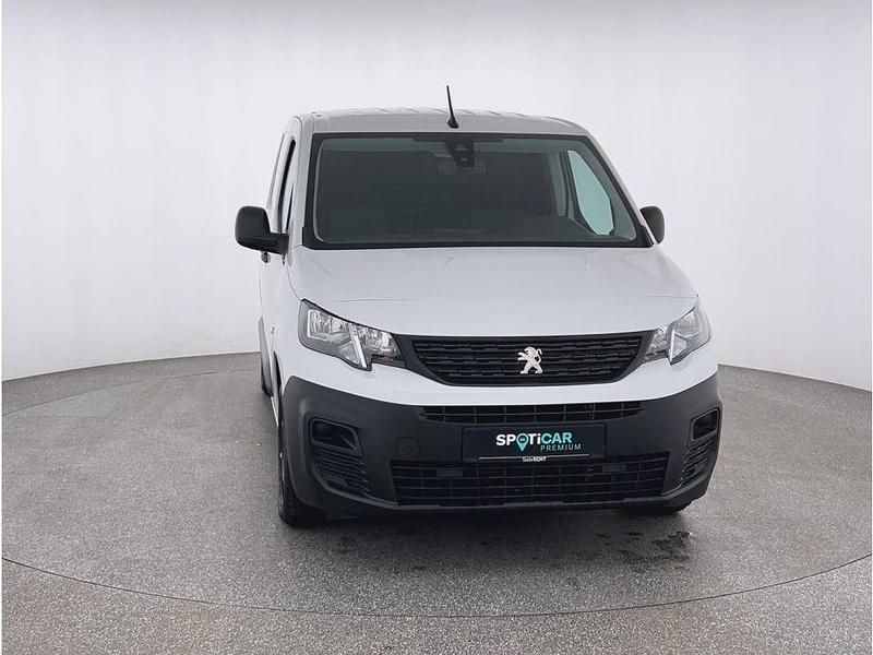 Gebraucht Peugeot Partner Premium 102 PS (75 kW) 2022 Weiã Van / Kleinbus