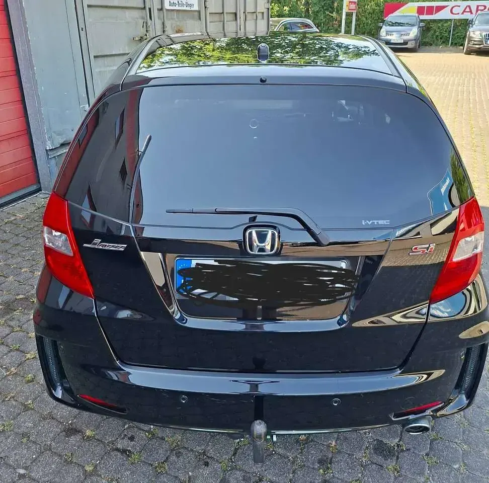 Gebraucht Honda Jazz SI 99 PS (72 kW) 2013 Schwarz Kleinwagen