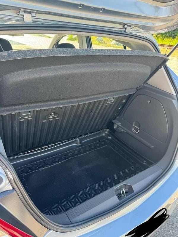 Gebraucht Opel Corsa 80 PS (58 kW) 2009 Grau Kleinwagen