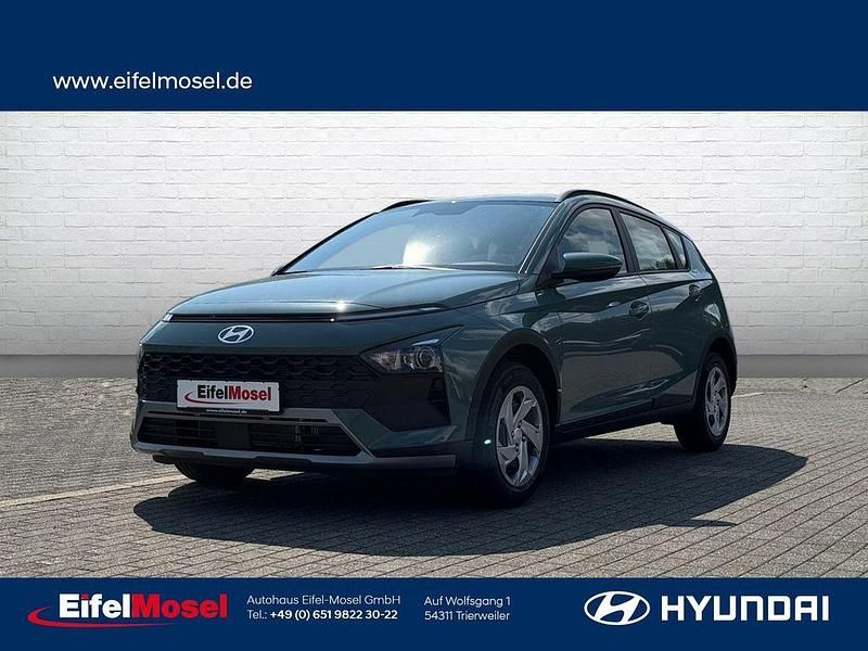 Mangrove green / mic Neu 2025 Hyundai Bayon Select SUV | 21.360 € (Fairer Preis) - Bild 1/4