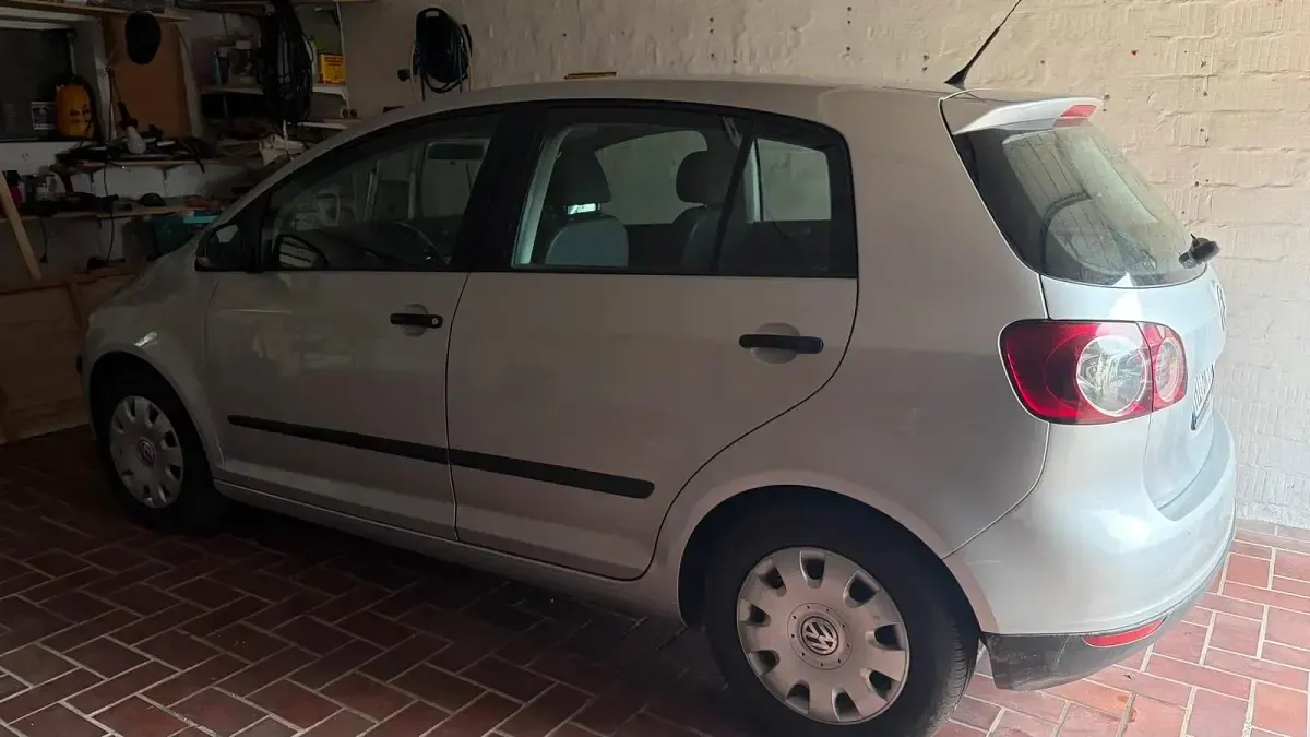Gebraucht VW Golf VI 59 PS (43 kW) 2008 Silber Kleinwagen