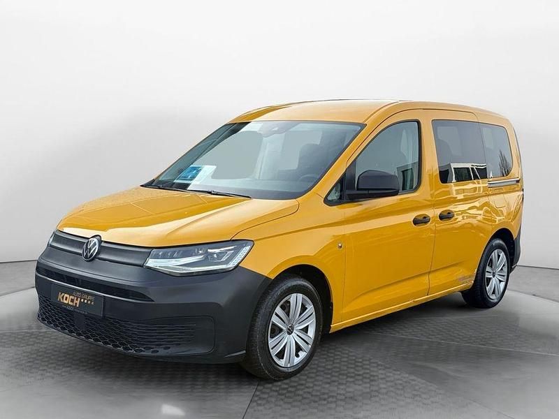 Gebraucht VW Caddy Basis 122 PS (89 kW) 2022 Gelb Van / Kleinbus