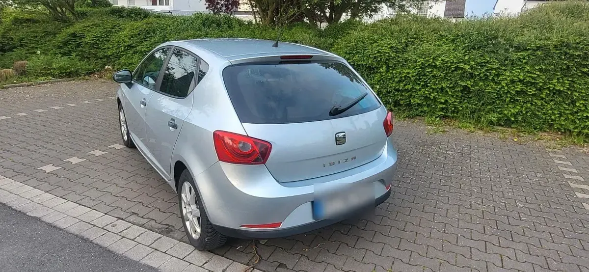 Gebraucht Seat Ibiza Reference 86 PS (63 kW) 2010 Silber Limousine