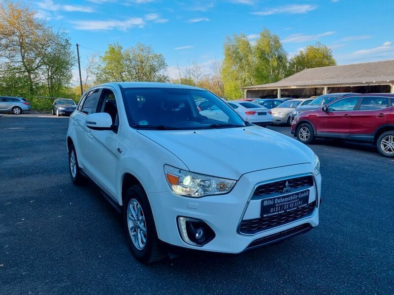 Weiß Gebraucht 2015 Mitsubishi ASX Comfort Edition SUV | 7.899 € (Etwas zu teuer) - Bild 1/4
