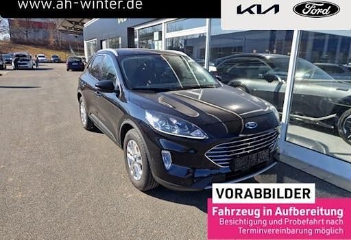 Gebraucht Ford Kuga Titanium 120 PS (88 kW) 2022 Schwarz SUV