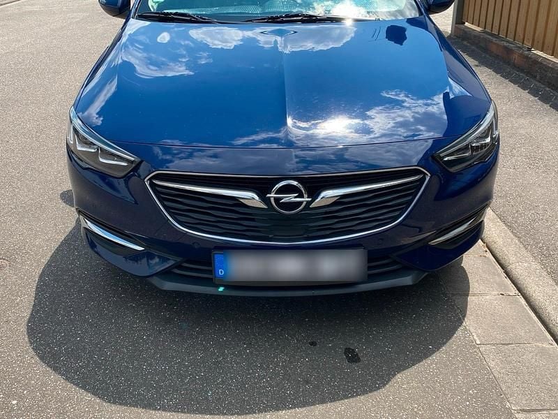 Gebraucht Opel Insignia 170 PS (125 kW) 2018 Blau Kombi